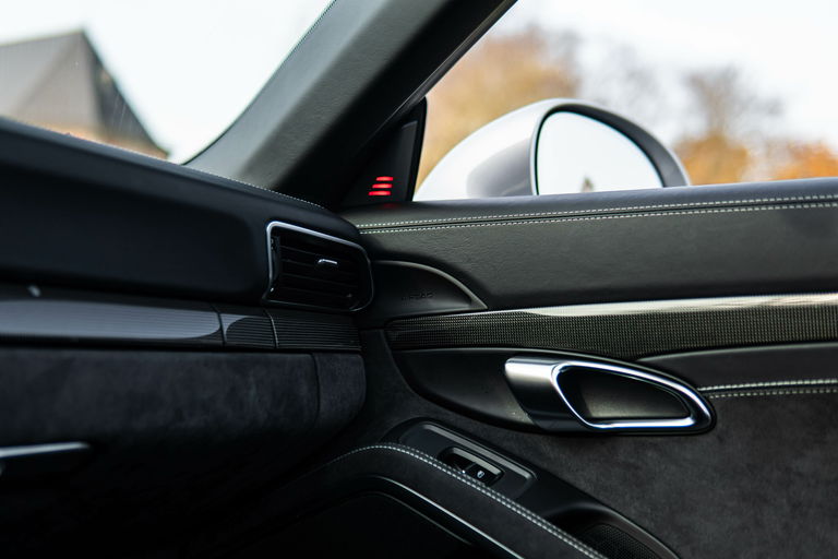 Porsche 991.2 Carrera 4 GTS