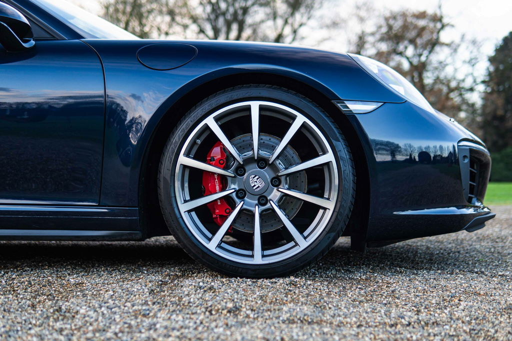Porsche 991 Carrera 4S