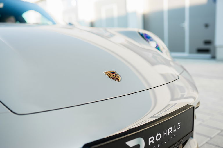 Porsche 992 Carrera GTS