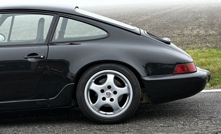 Porsche 964 Carrera RS