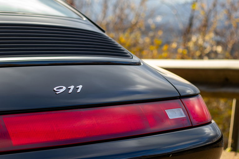 Porsche 993 Carrera 3.8