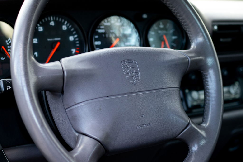 Porsche 993 Carrera 3.8