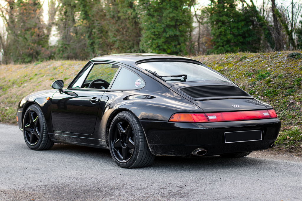 Porsche 993 Carrera 3.8