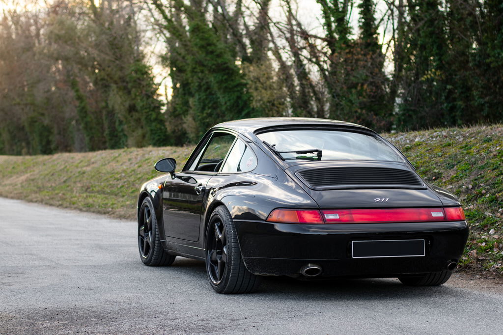 Porsche 993 Carrera 3.8