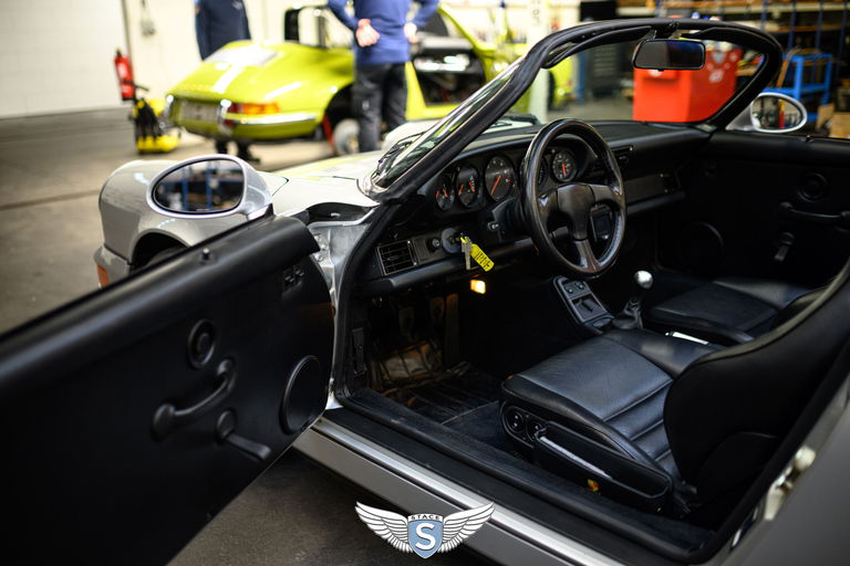 Porsche 964 Carrera 2 Speedster