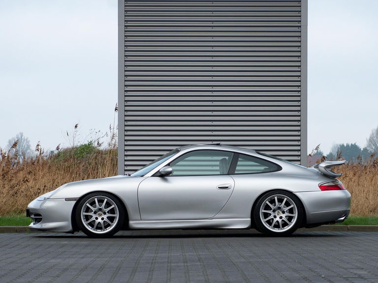 Porsche 996 Carrera