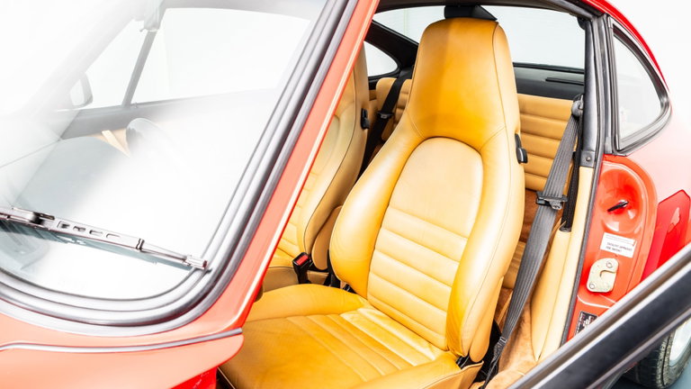 Porsche 911 Carrera 3.2 (US)