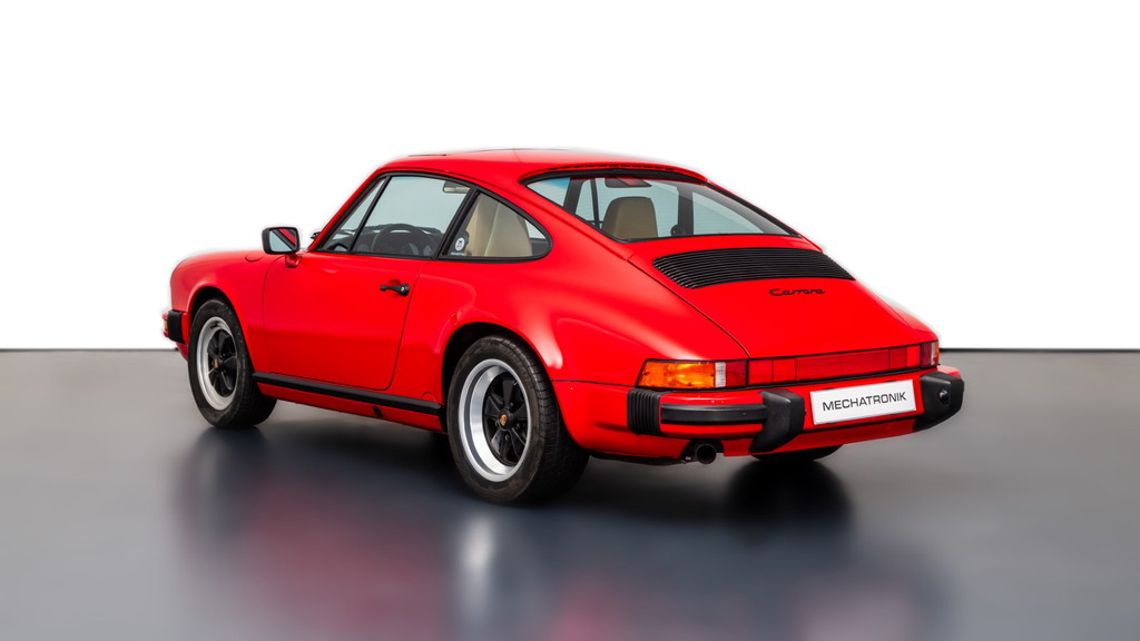 Porsche 911 Carrera 3.2 (US)
