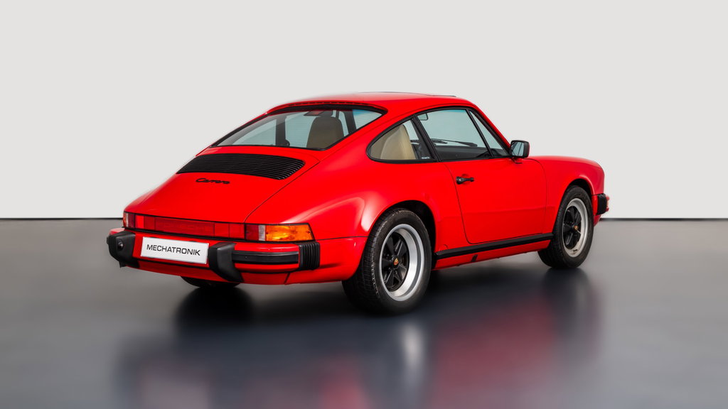Porsche 911 Carrera 3.2 (US)