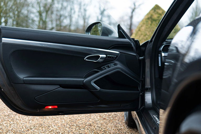 Porsche 991.2 Carrera 4S