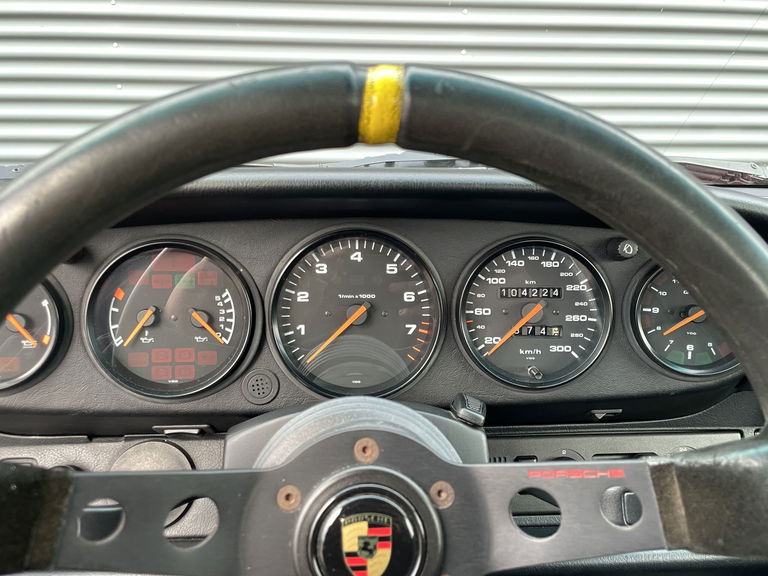 Porsche 964 Carrera RS America