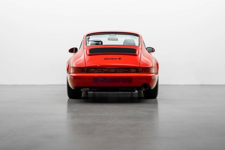 Porsche 964 Carrera 4
