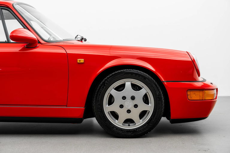 Porsche 964 Carrera 4
