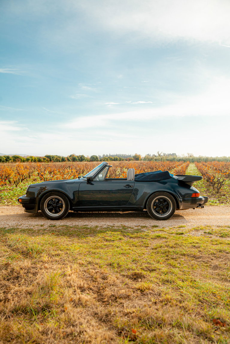 Porsche 911 Turbo 3.3 (US)