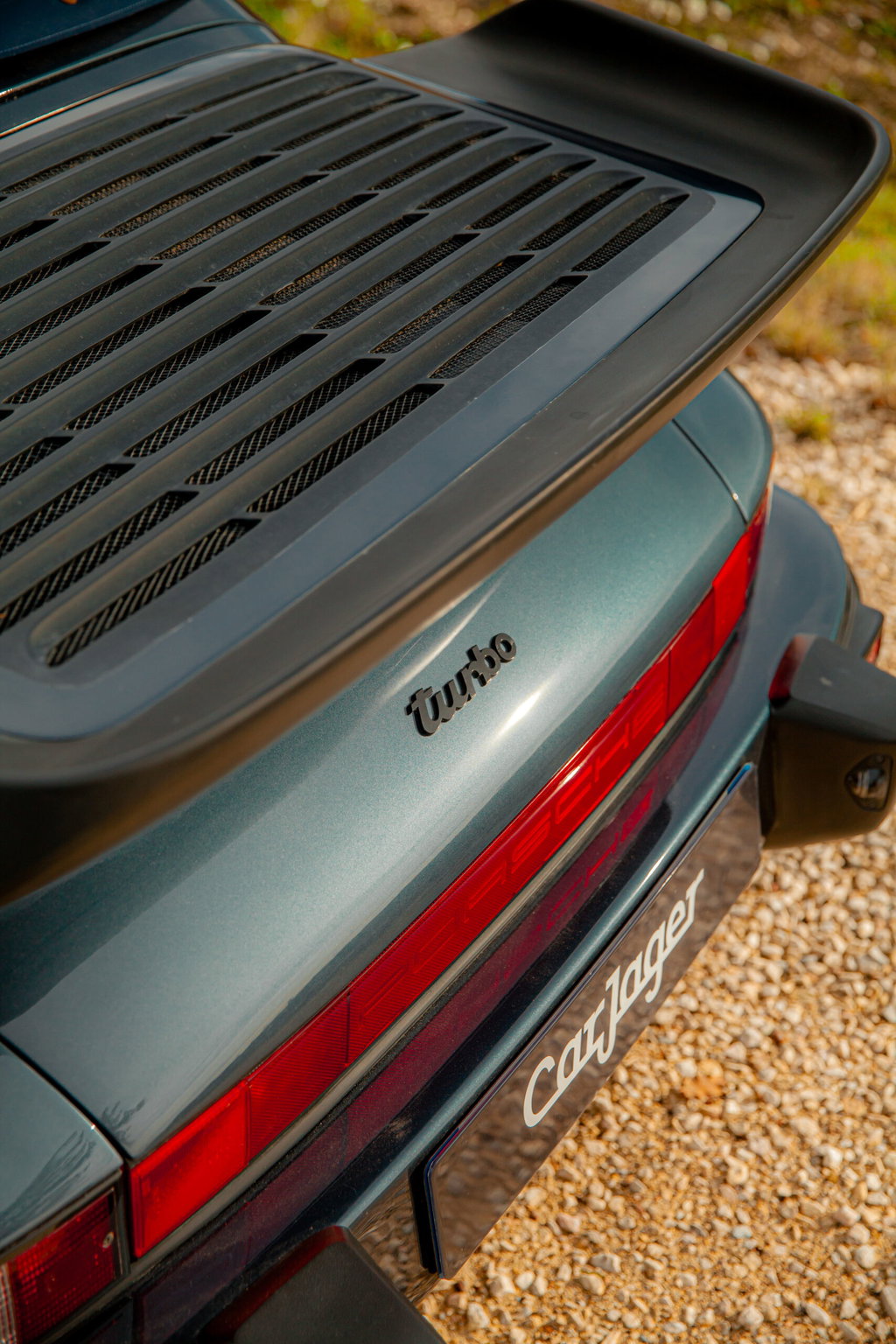 Porsche 911 Turbo 3.3 (US)