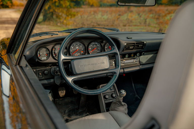 Porsche 911 Turbo 3.3 (US)