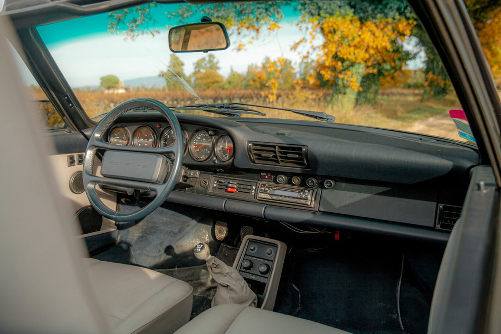 Porsche 911 Turbo 3.3 (US)