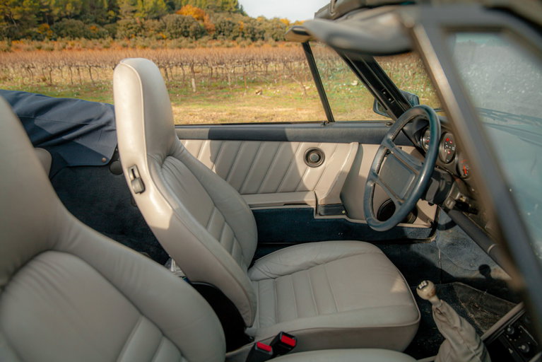 Porsche 911 Turbo 3.3 (US)