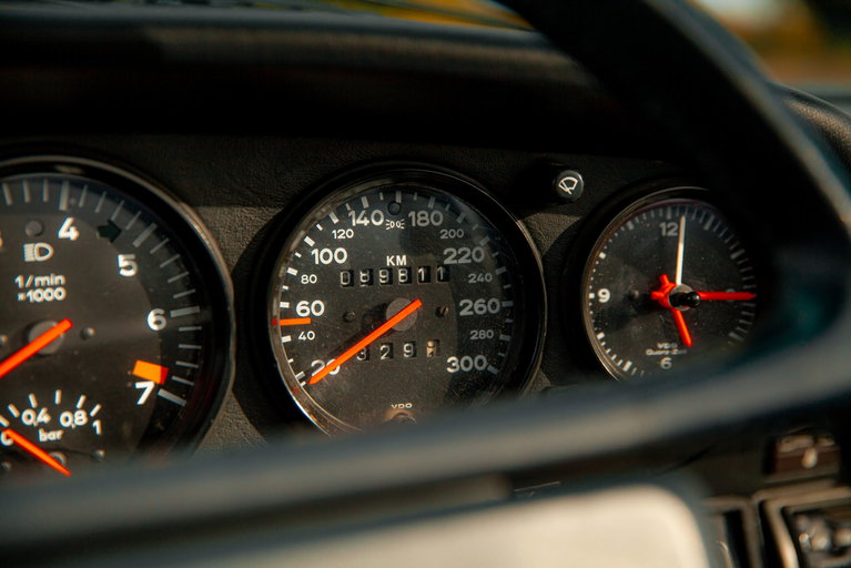 Porsche 911 Turbo 3.3 (US)