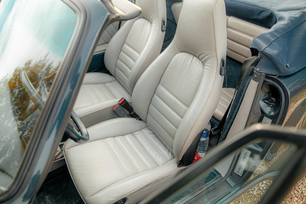 Porsche 911 Turbo 3.3 (US)