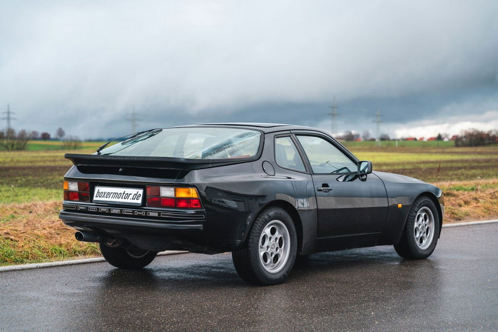 Porsche 944 Coupé