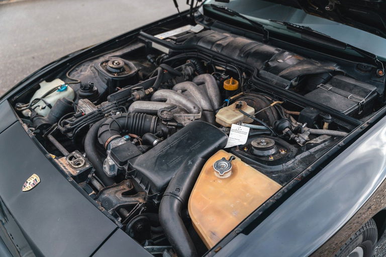 Porsche 944 Coupé