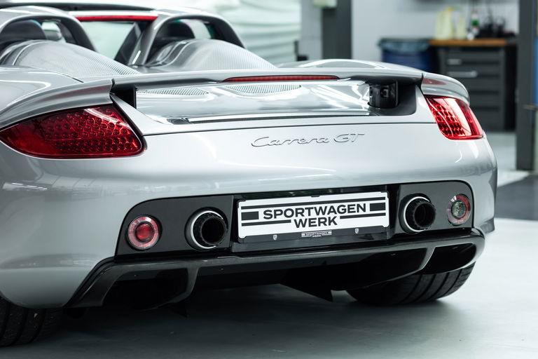 Porsche Carrera GT