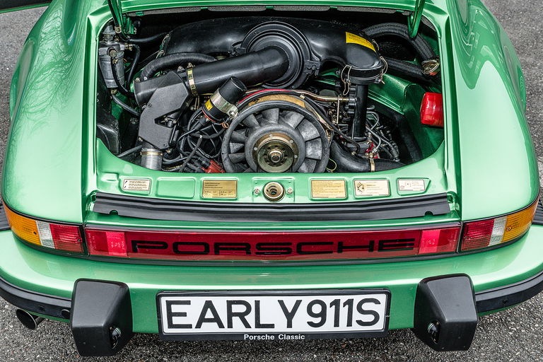 Porsche 911 Carrera 2,7