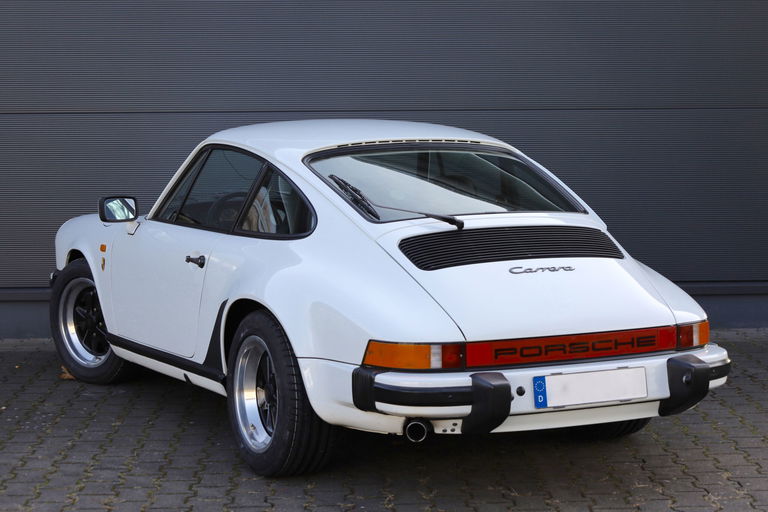 Porsche 911 SC