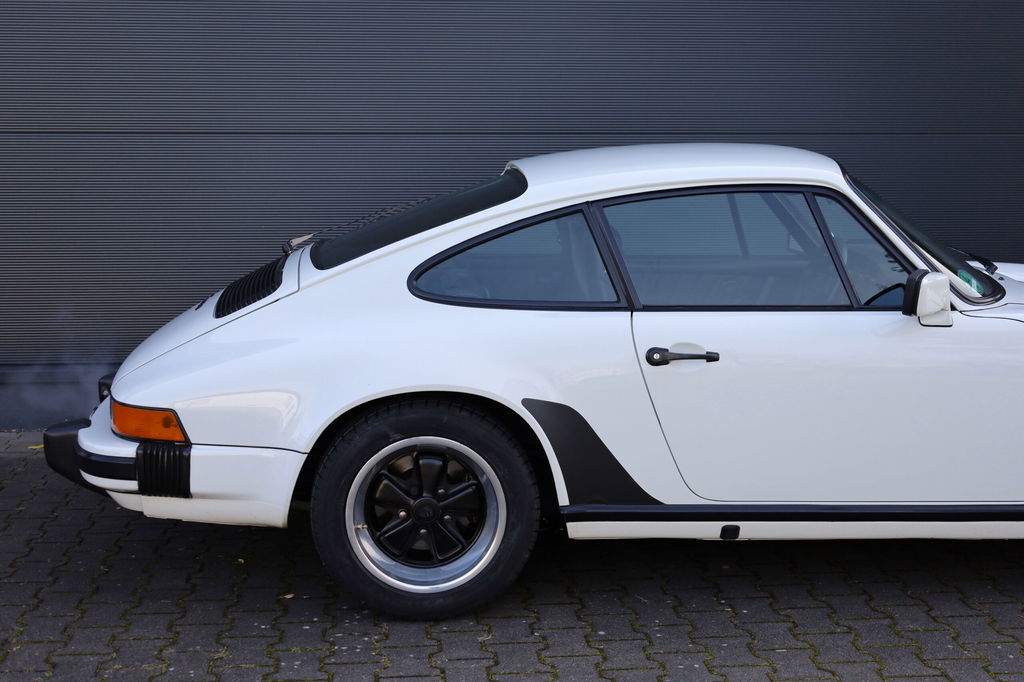 Porsche 911 SC