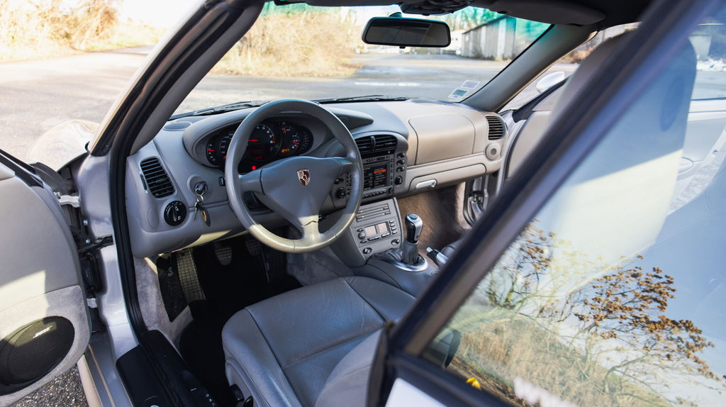 Porsche 996 Carrera 4S