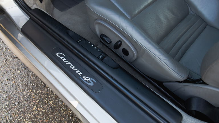 Porsche 996 Carrera 4S
