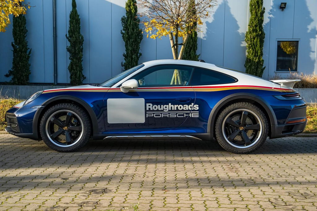 Porsche 911 Dakar