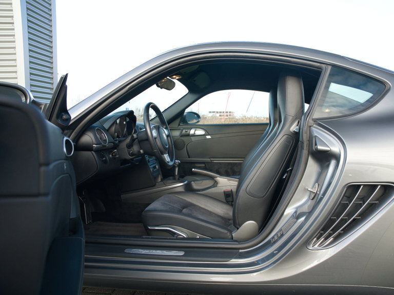 Porsche 987 Cayman S