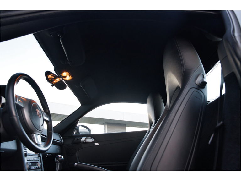 Porsche 987 Cayman S