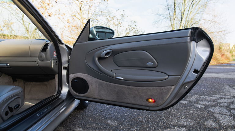 Porsche 996 Carrera 4S