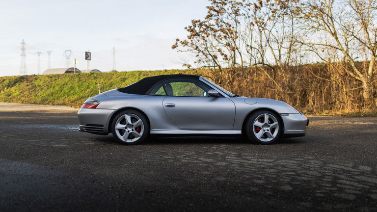 Porsche 996 Carrera 4S