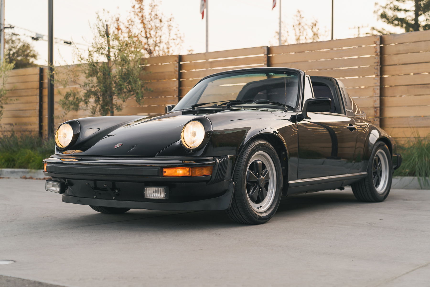 Porsche 911 SC (US) 1981 - elferspot.com - Marketplace for Porsche