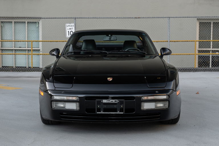 Porsche 944 Turbo Coupé