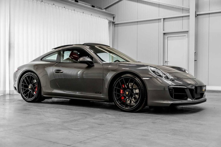 Porsche 991.2 Carrera 4 GTS
