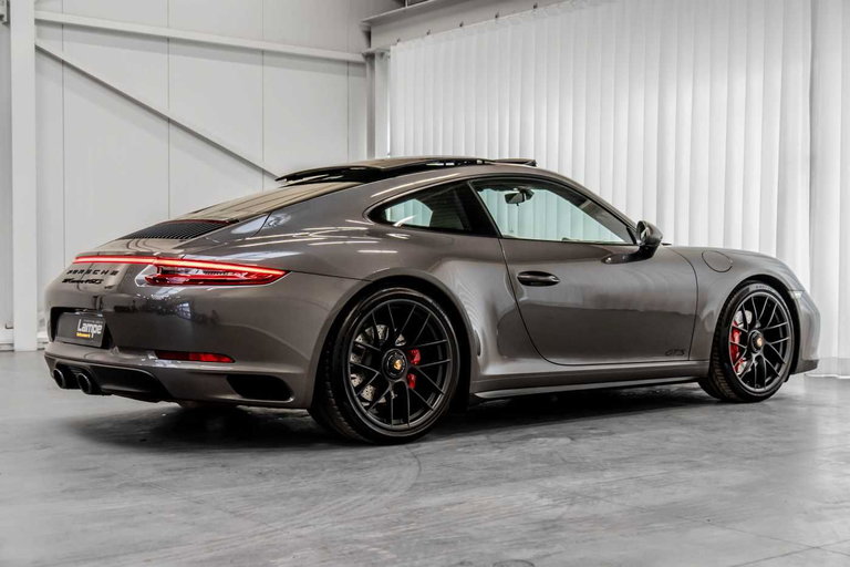 Porsche 991.2 Carrera 4 GTS