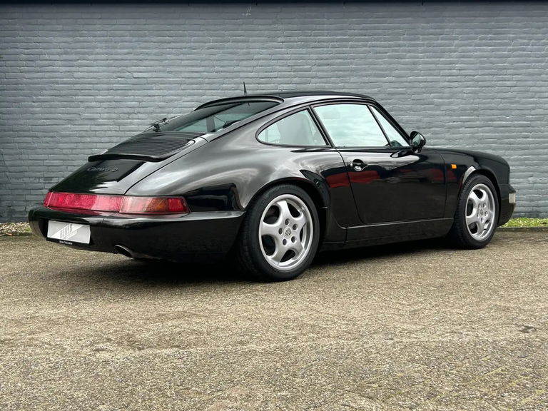 Porsche 964 Carrera 4