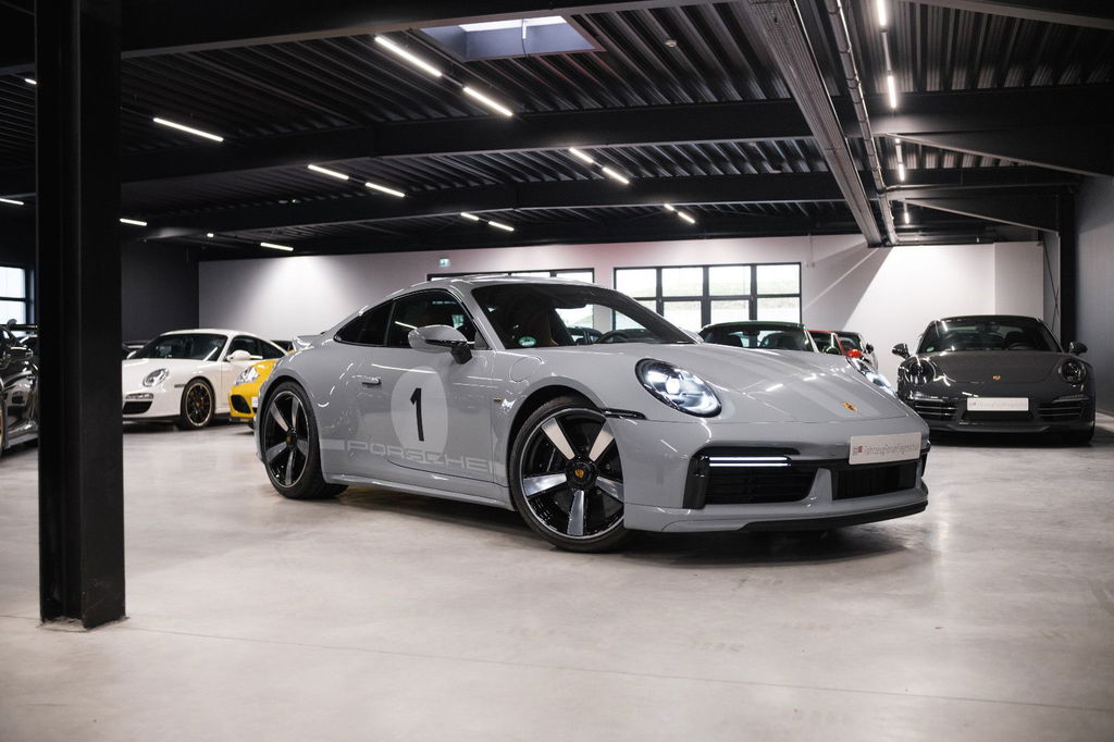 Porsche 992 Sport Classic