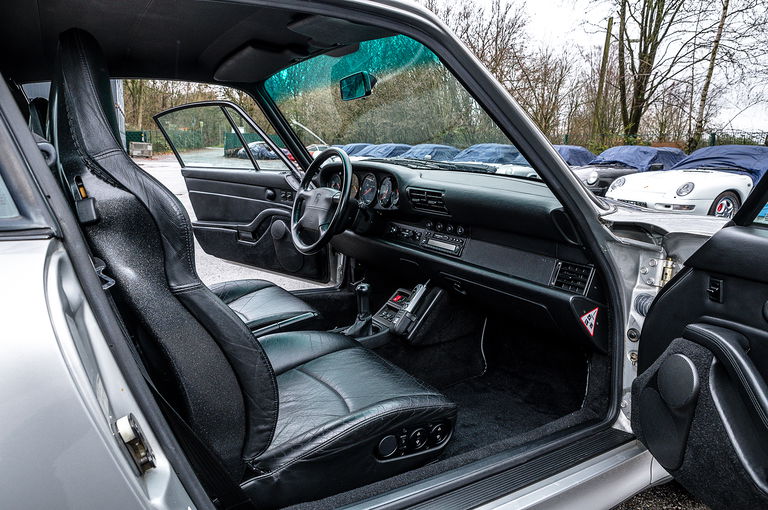 Porsche 993 Carrera 4S