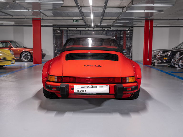 Porsche 911 Carrera 3.2 Speedster