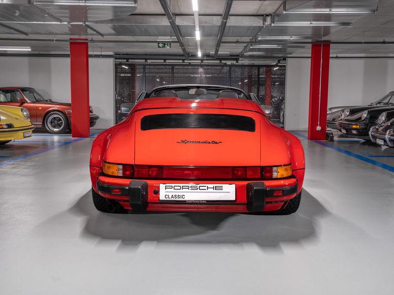 Porsche 911 Carrera 3.2 Speedster