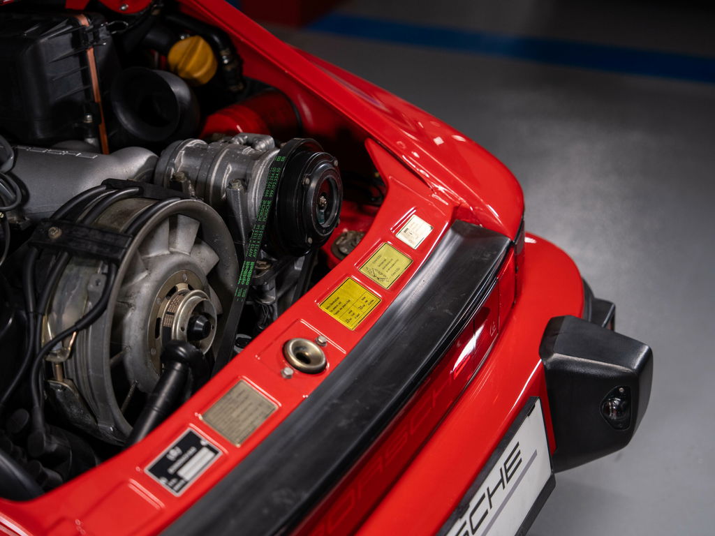 Porsche 911 Carrera 3.2 Speedster