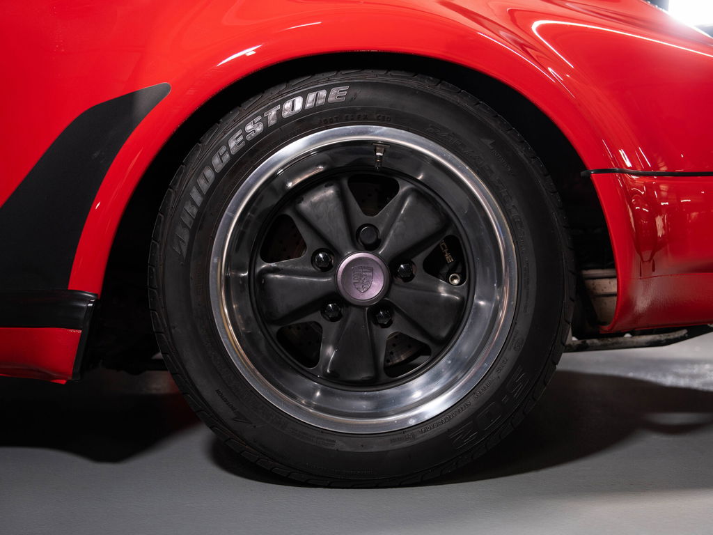 Porsche 911 Carrera 3.2 Speedster