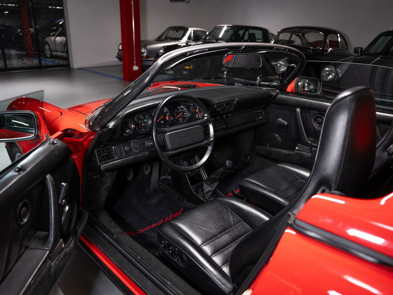 Porsche 911 Carrera 3.2 Speedster