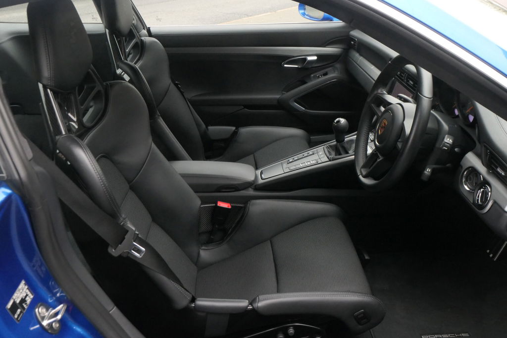 Porsche 991 GT3 Touring